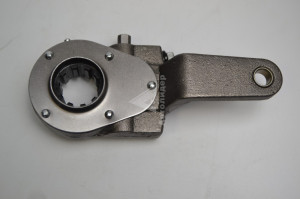 Рычаг регулировочный задний левый 10 тн. 5511-3502237 "RADLINE"